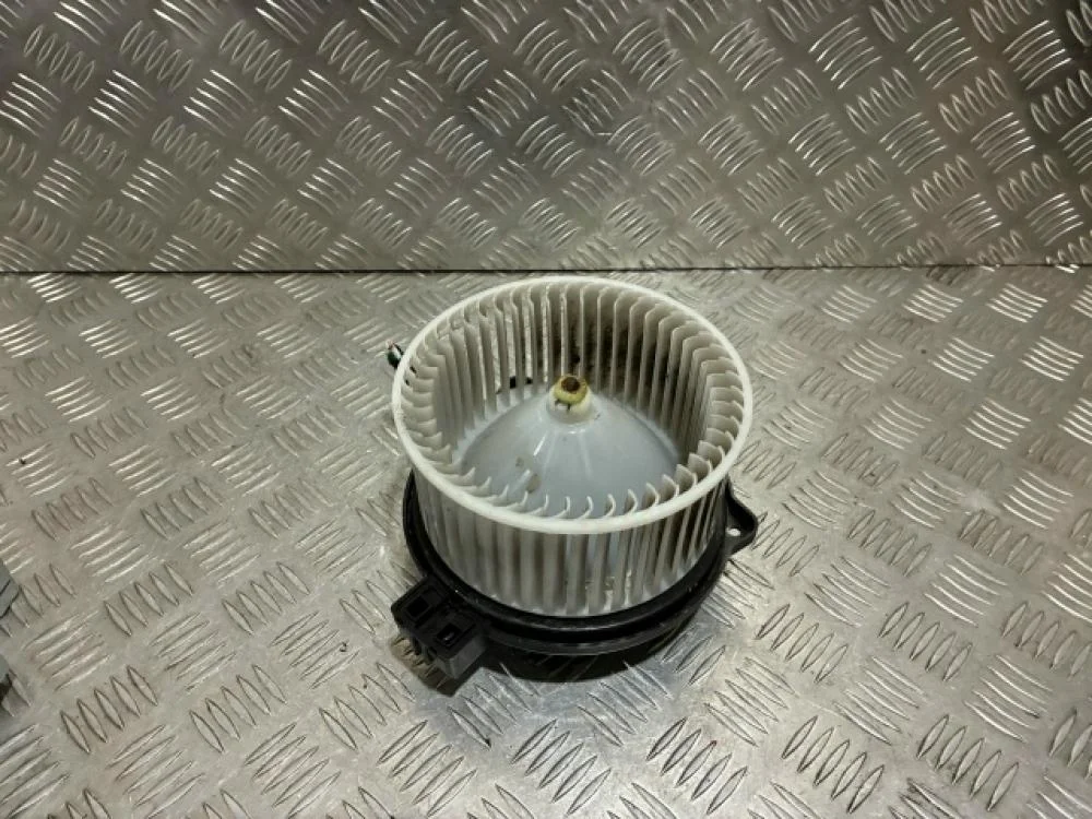 Моторчик отопителя для Mazda CX-5 KE 2011-2017