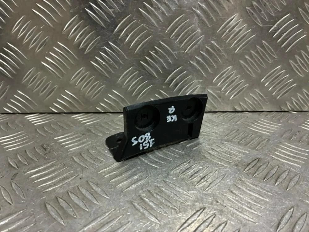 Кронштейн заднего бампера правый для Mazda CX-5 KE 2011-2017