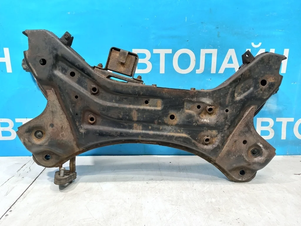 балка подмоторная Kia Sportage 3 2010-2014  17.08.2011