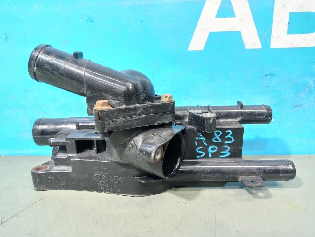 корпус термостата Kia Sportage 3 2010-2014  17.08.2011