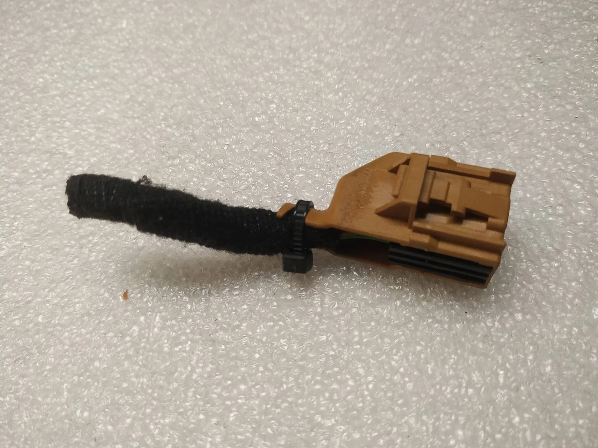 разъем (фишка) проводки Volkswagen Touareg 7P6 2012