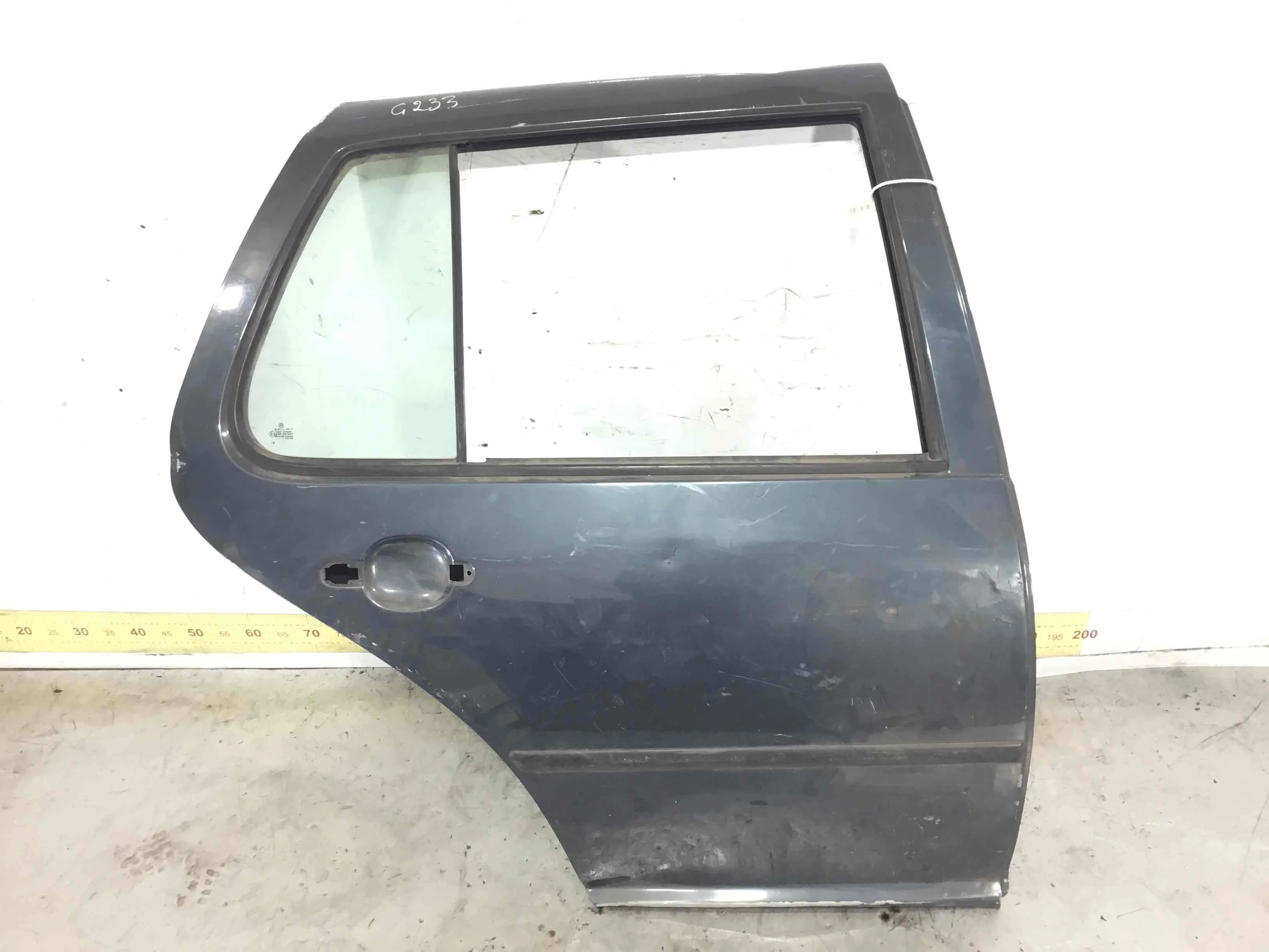 Дверь задняя правая Volkswagen Golf 4 поколение (1997-2004) дизель 1.9 TDI Механика Х/б