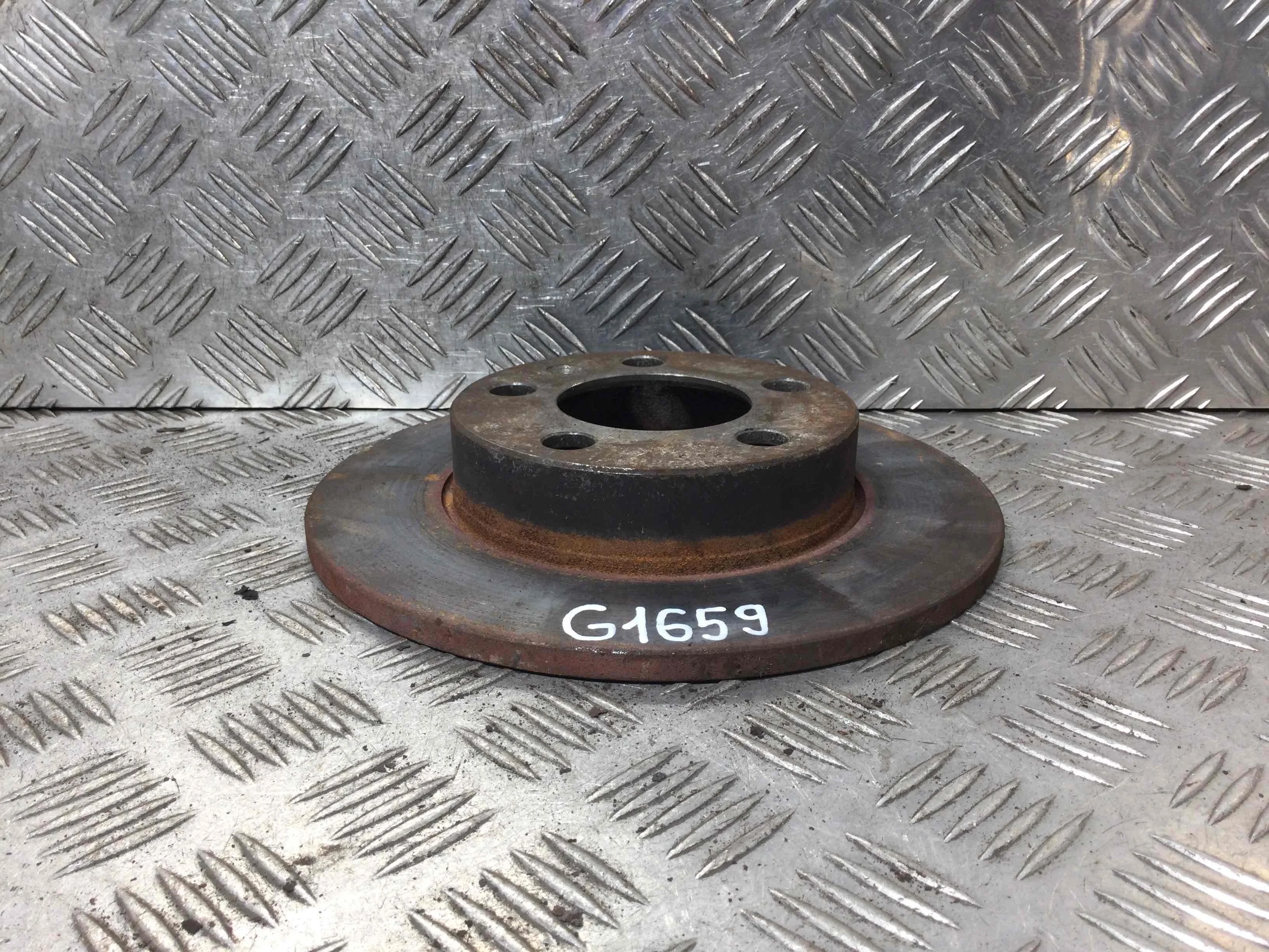 Диск тормозной задний Audi A3 8L [рестайлинг] (2000-2003) бензин 1.8 i Автомат Х/б