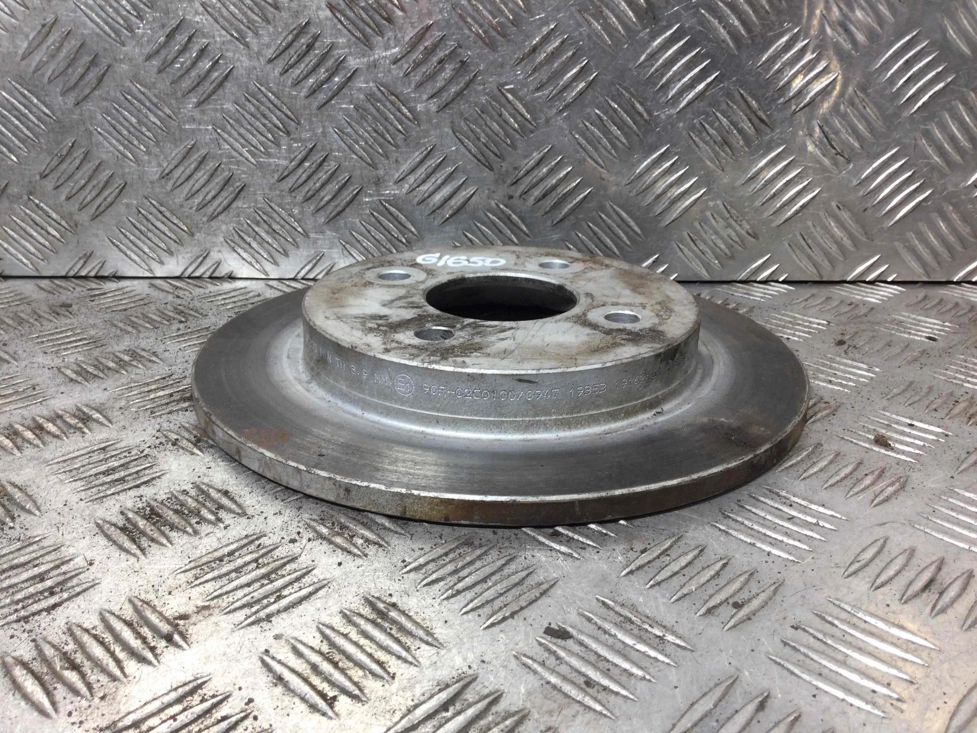 Диск тормозной передний Ford Focus 1 поколение [рестайлинг] (2001-2005) бензин 1.6 i Механика 5-дв, х/б