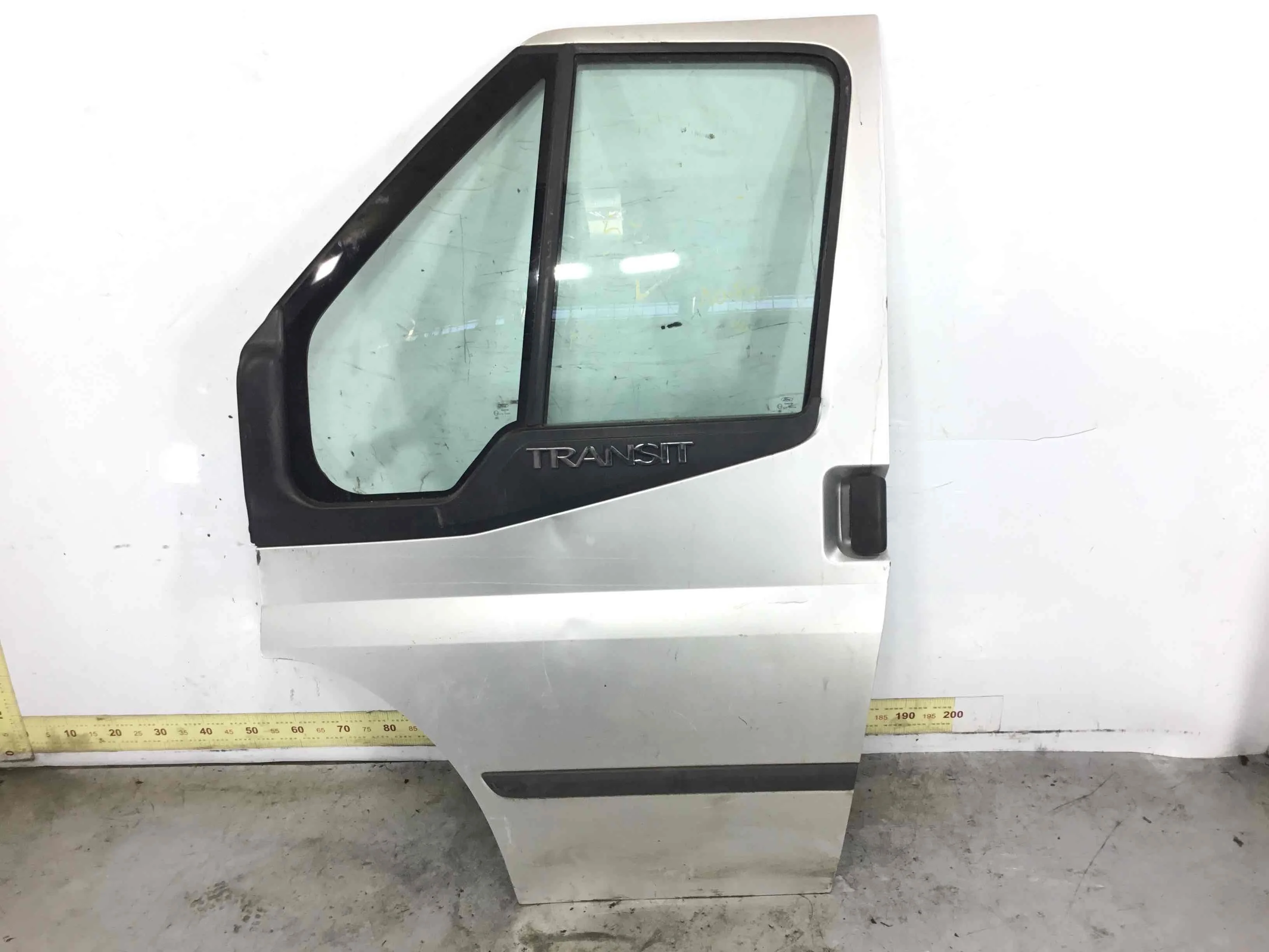 Дверь передняя левая Ford Transit 3 поколение [рестайлинг] (2006-2013) дизель 2.2 TDCi Механика Микроавтобус