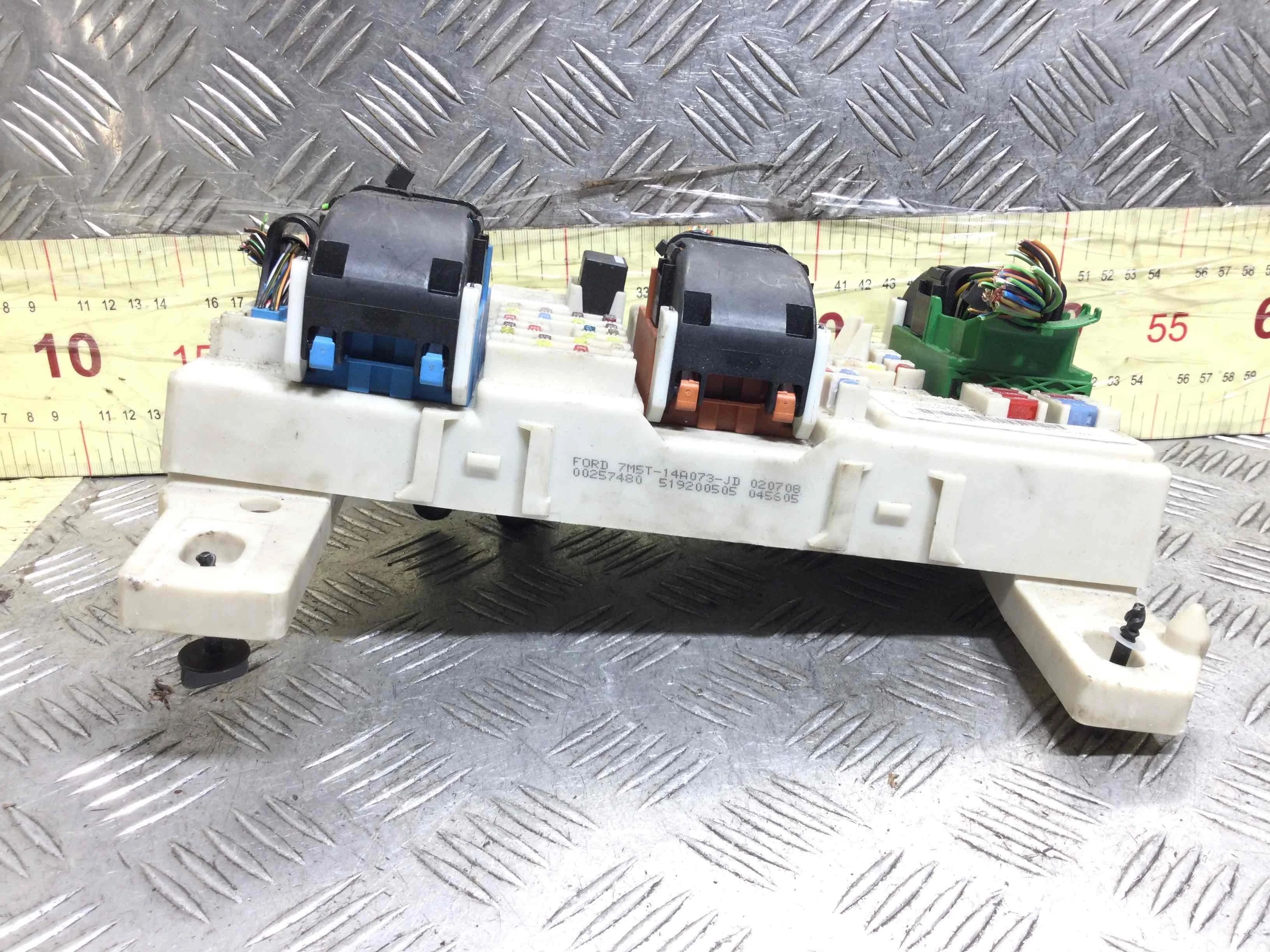 Блок комфорта Ford Kuga Kuga I (2008-2012) дизель 2.0 TDCi Механика Кроссовер