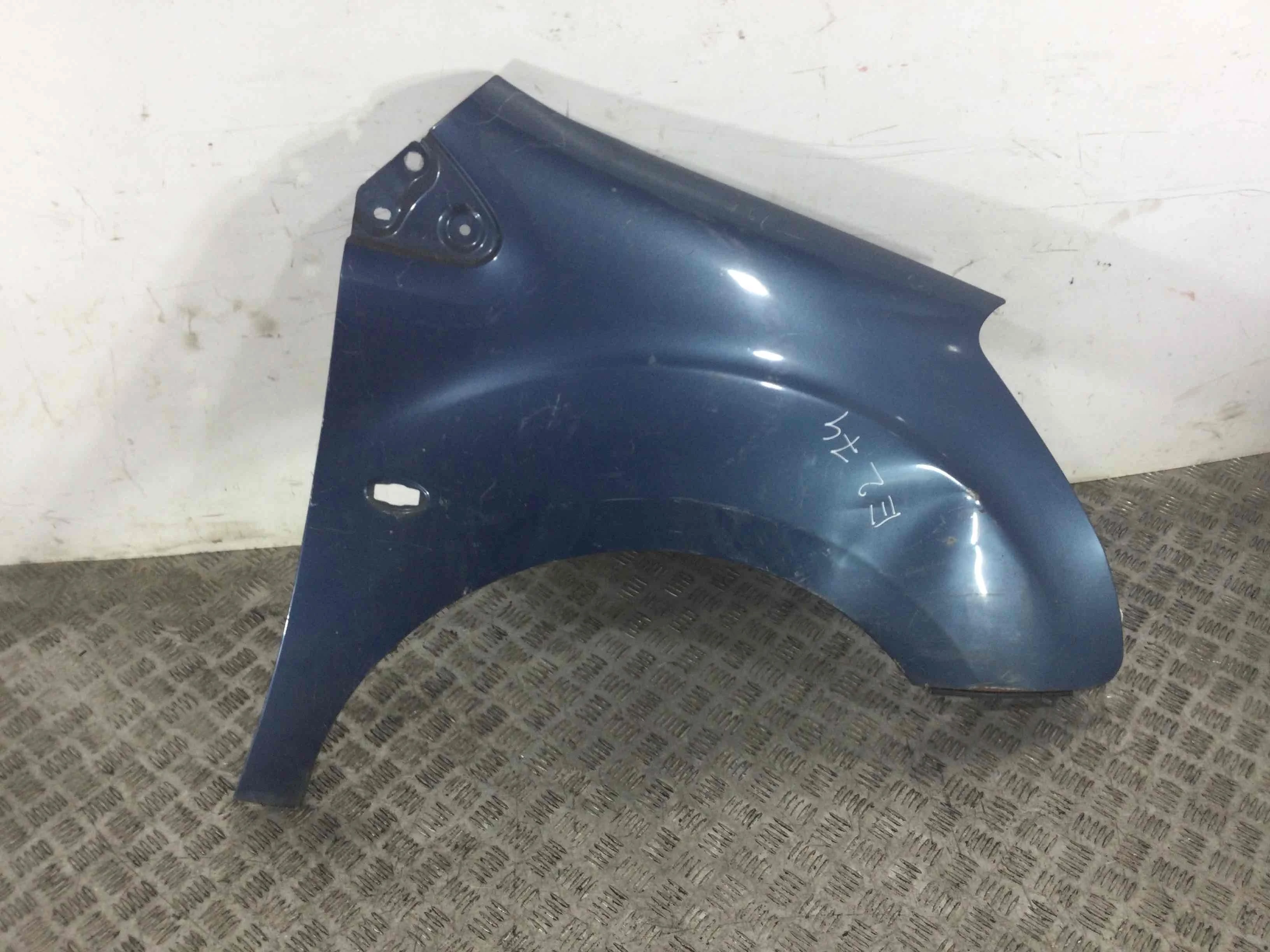 Крыло переднее правое Peugeot Partner 2 поколение (2008-2012) дизель 1.6 HDI Механика Фургон