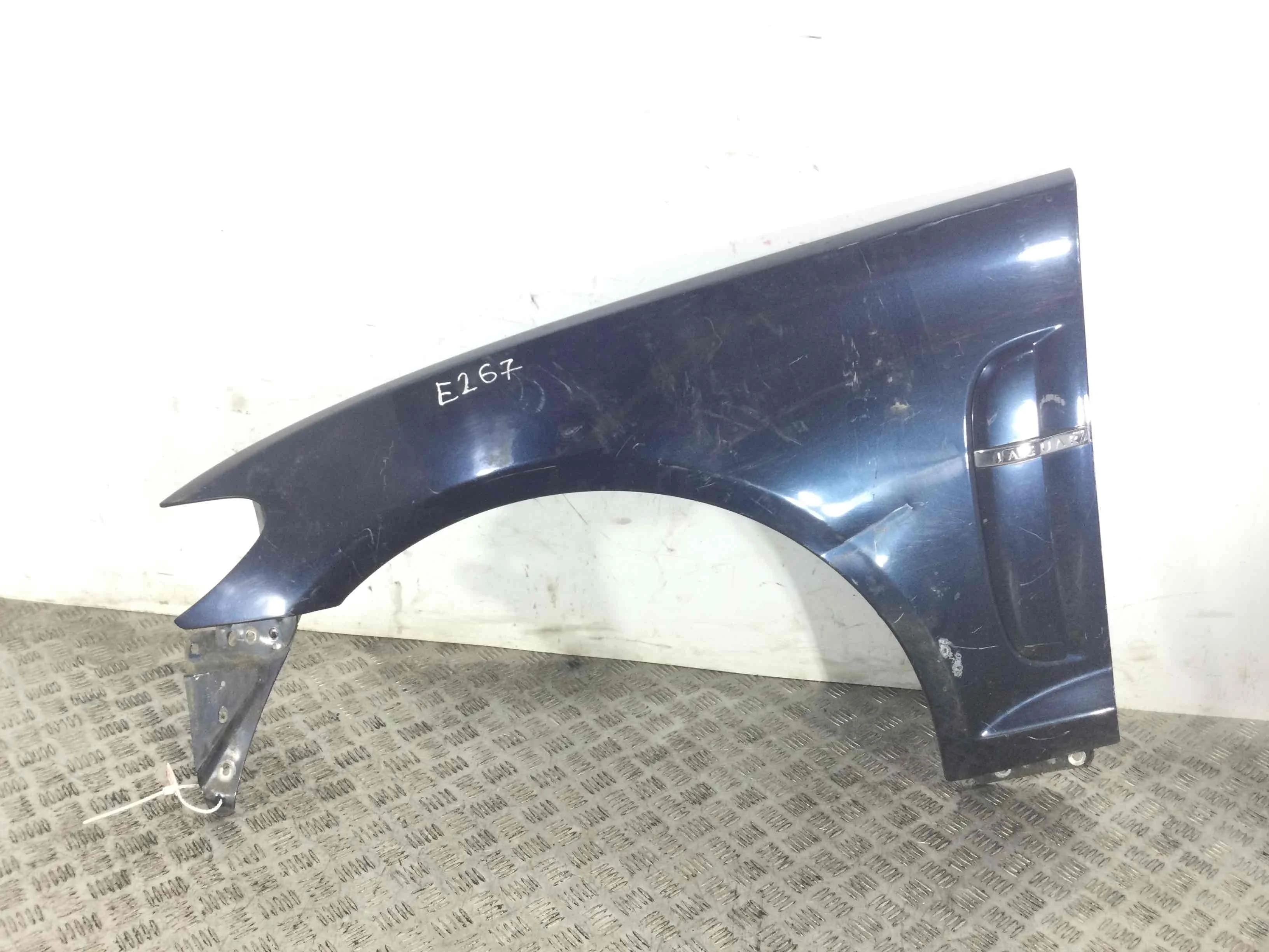 Крыло переднее левое Jaguar XF X250 (2007-2011) дизель 3.0 TD Автомат Седан