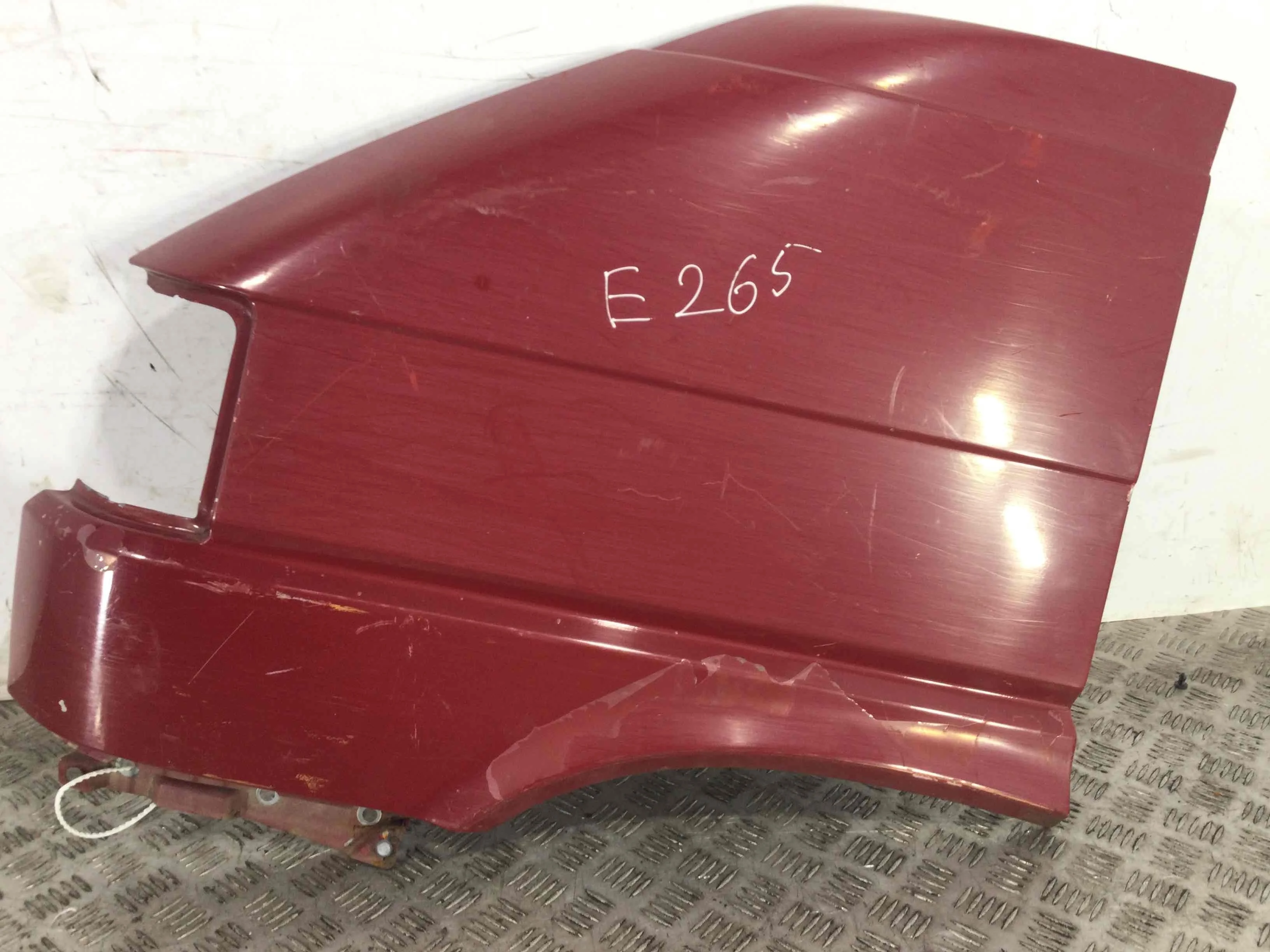 Крыло переднее левое Volkswagen Transporter T4 1990 - 1997 дизель 2.5 TDI Механика Микроавтобус