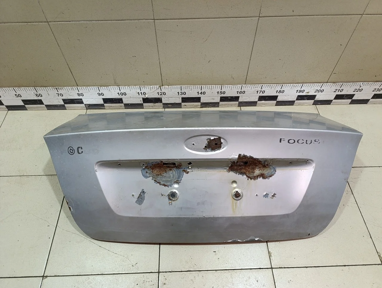 Крышка багажника Focus II 2005-2008