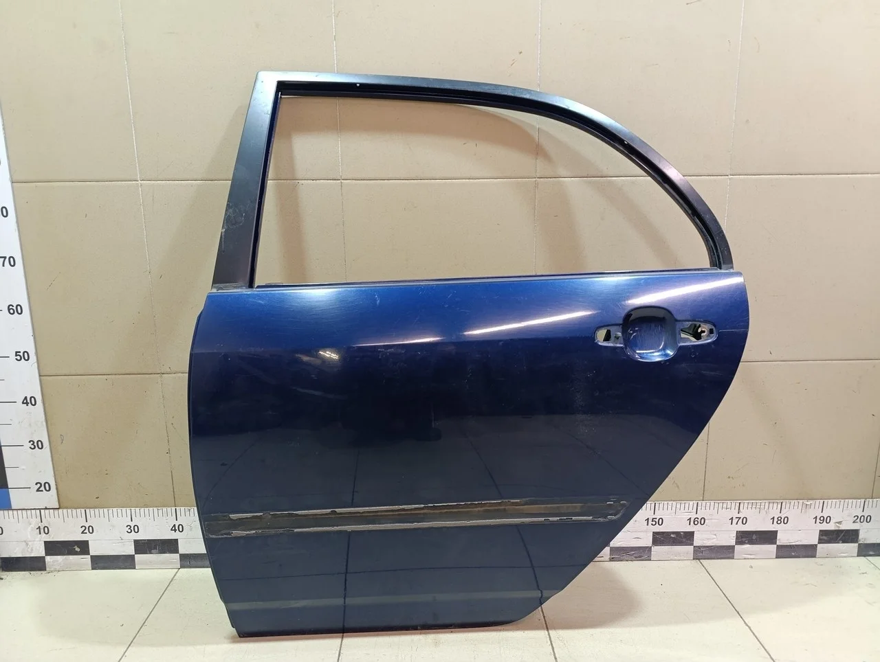 Дверь задняя левая Corolla E12 2001-2006