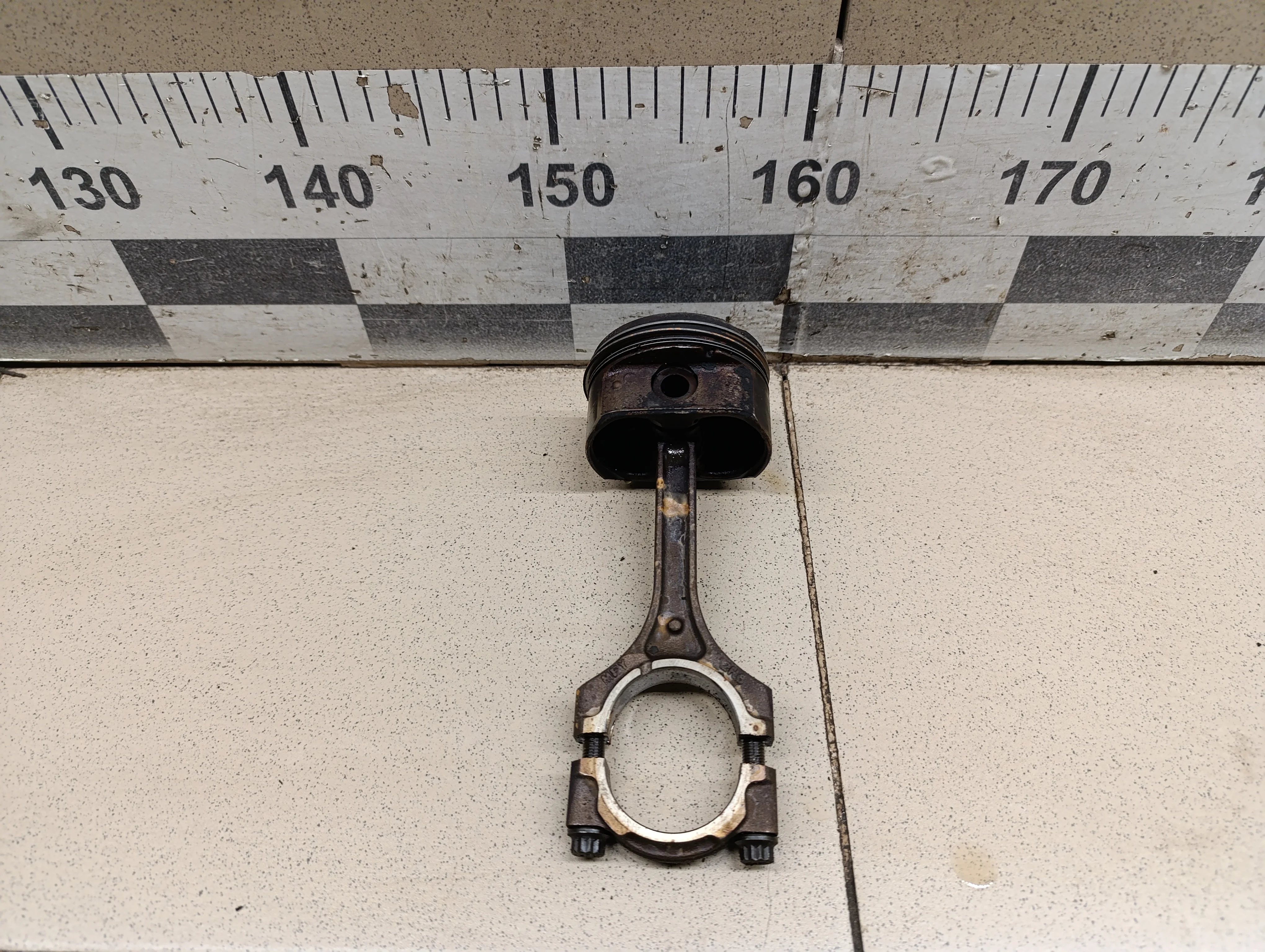 Поршень с шатуном Ceed 2012>