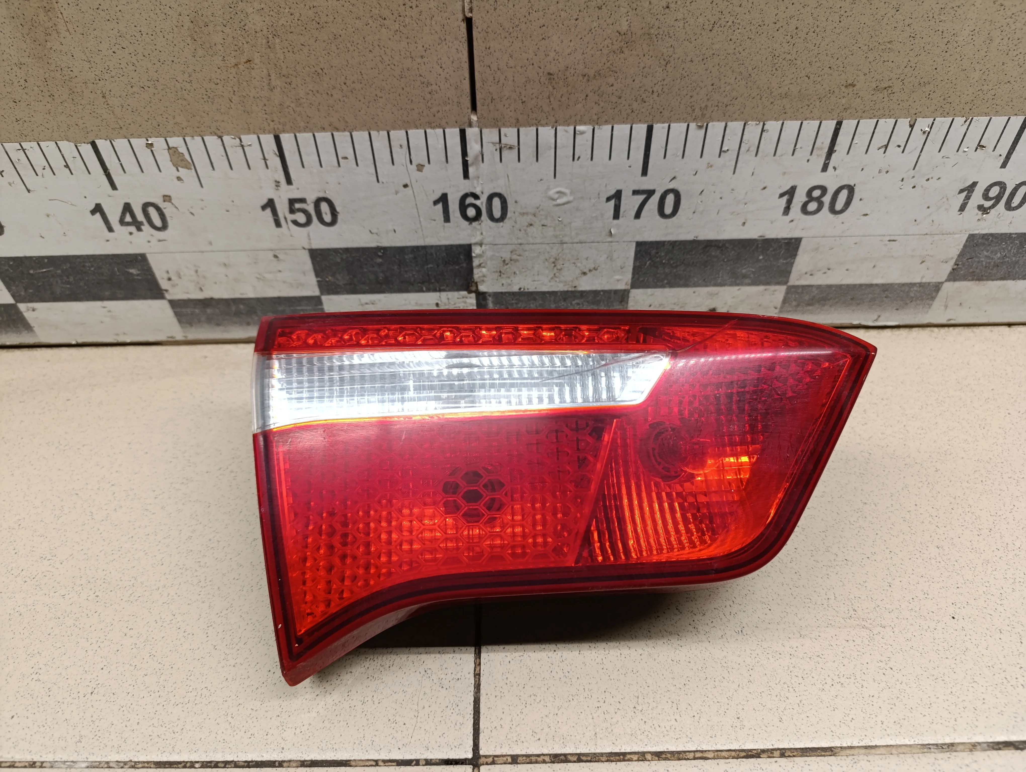 Фонарь задний внутренний левый RIO 2011-2017