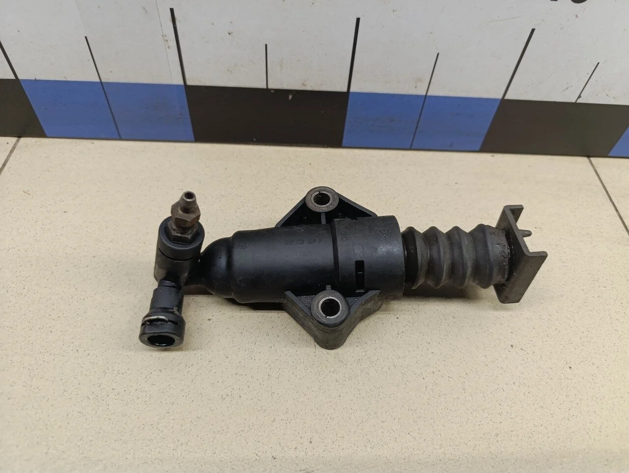 Цилиндр сцепления рабочий A3 (8L1) 1996-2003