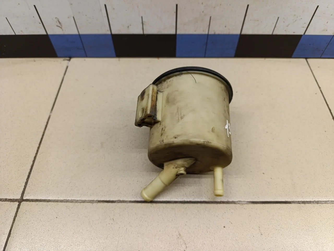 Бачок гидроусилителя Almera N16 2000-2006