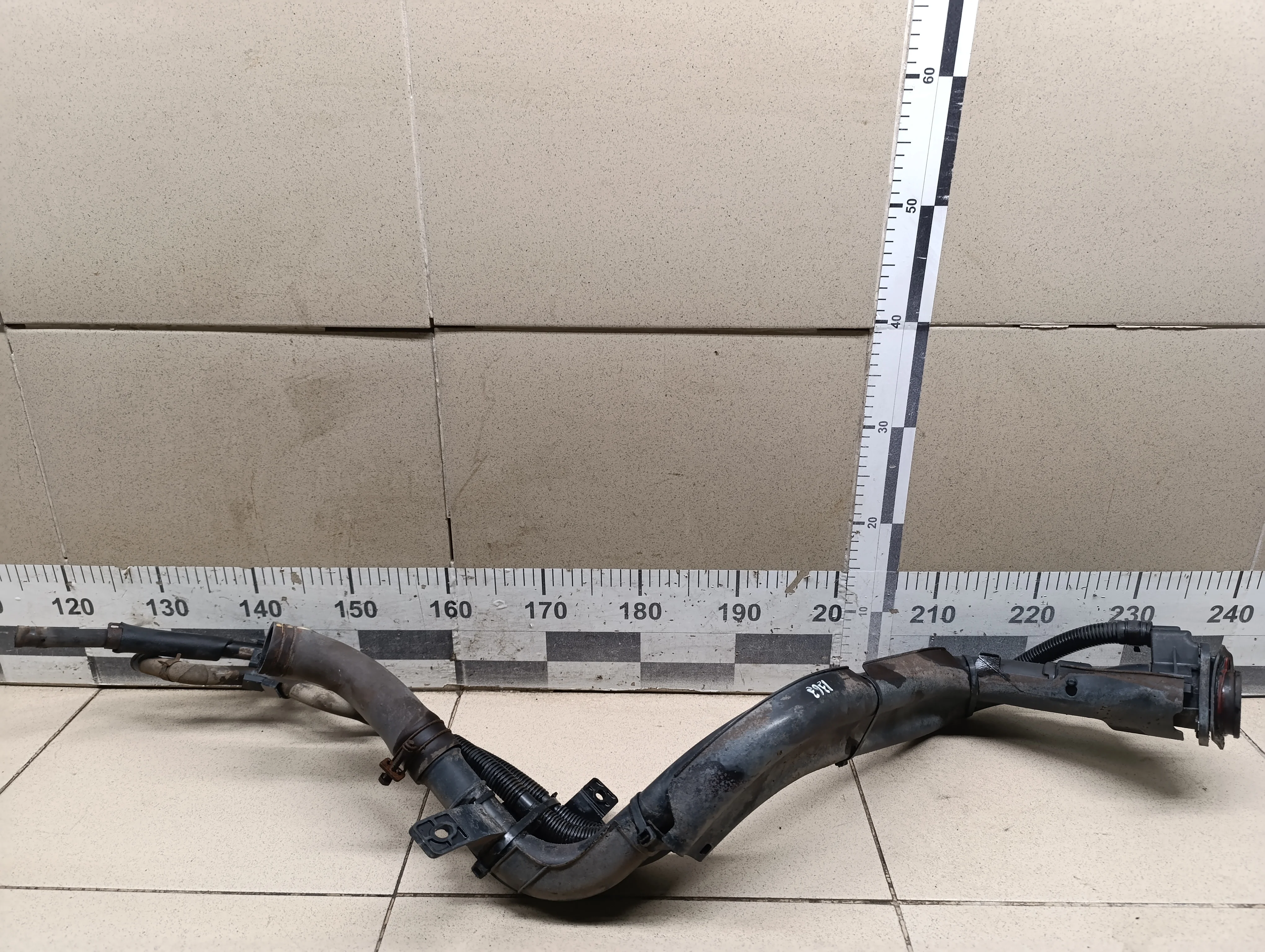 Горловина топливного бака Solaris 2010-2017