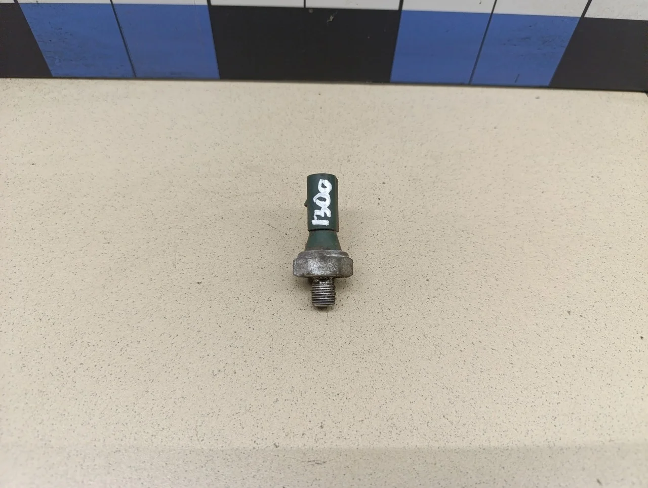 Датчик давления масла Octavia (A4 1U-) 2000-2011