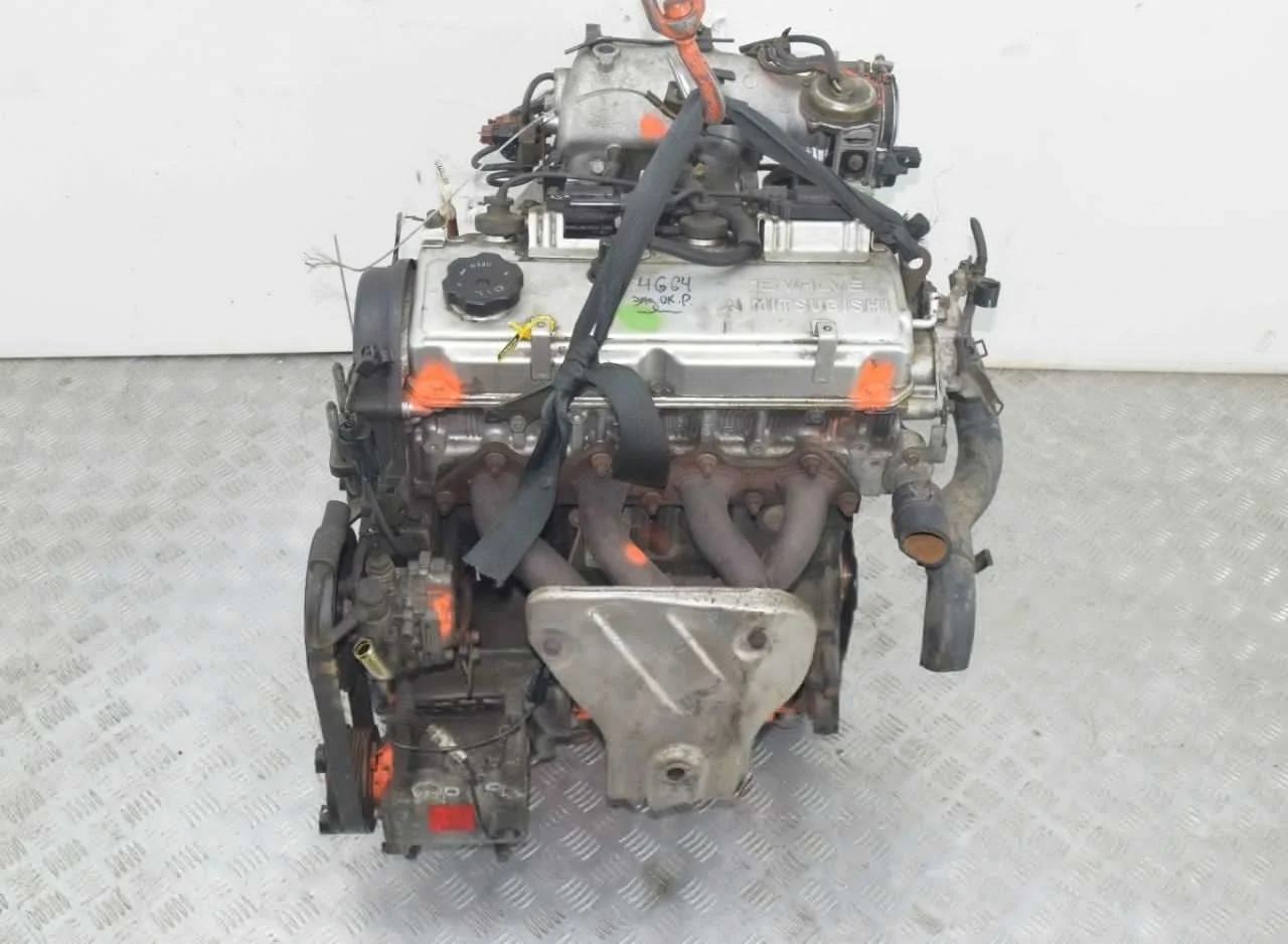 Двигатель 4G64 Mitsubishi Outlander 1 2.4 Бензин