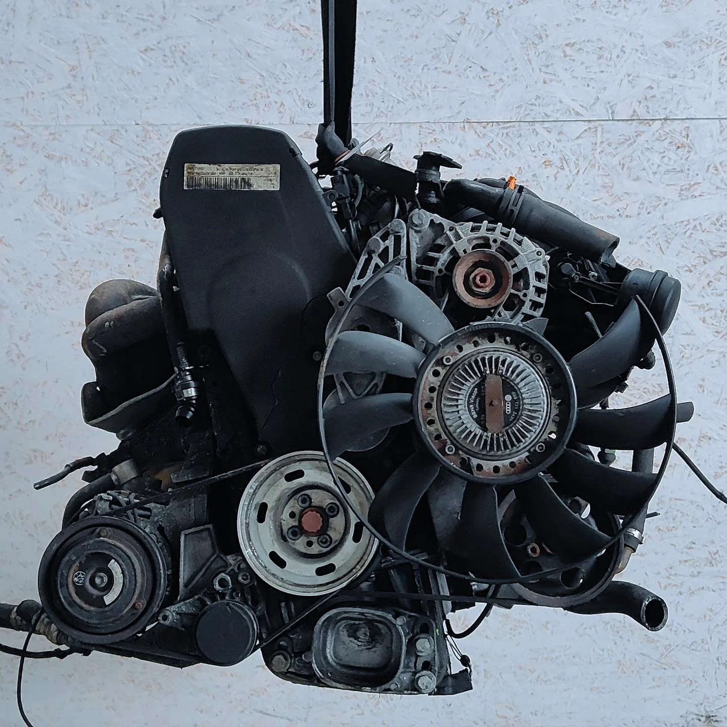 Двигатель AHL Volkswagen Passat B5 1.6 Бензин