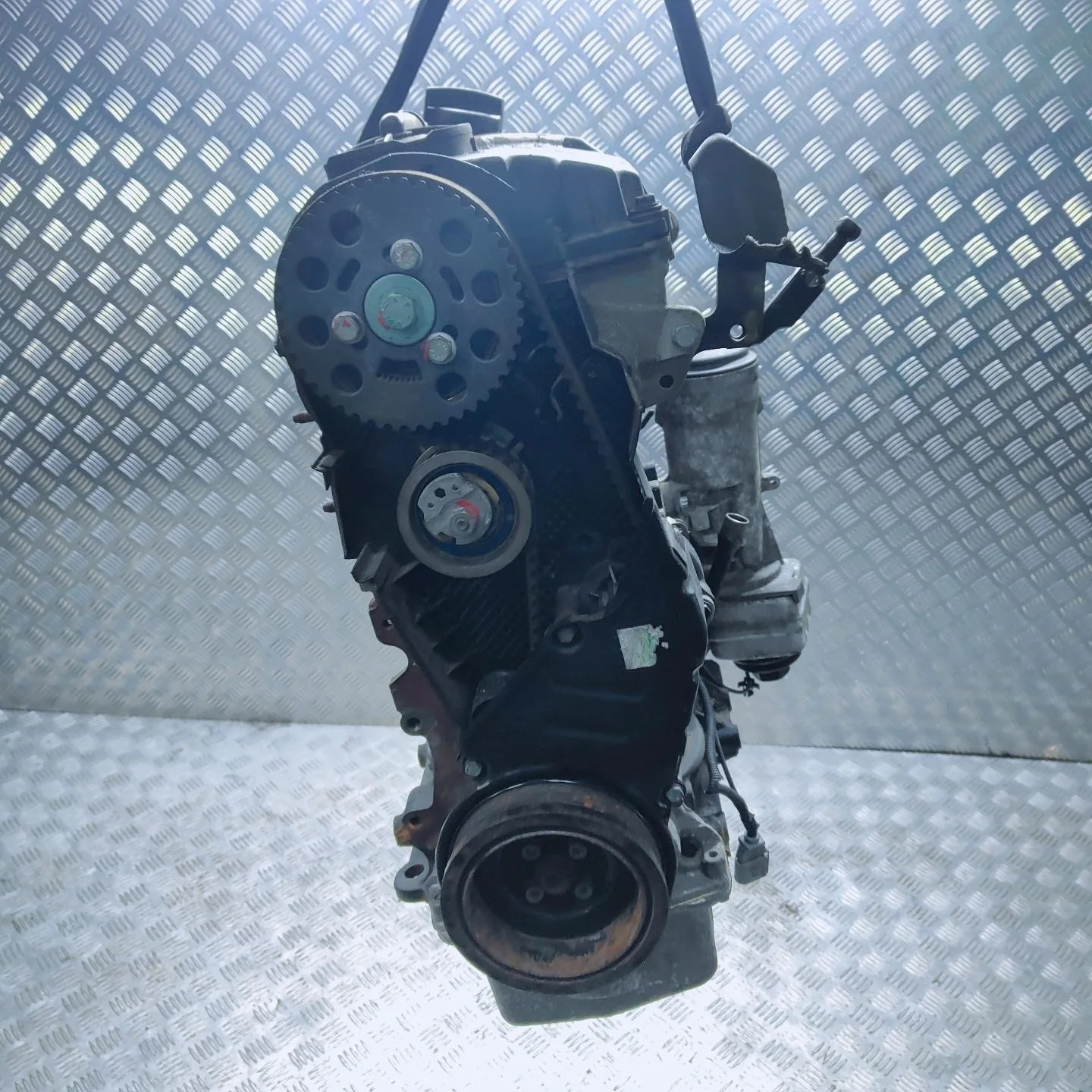 Двигатель AXB Volkswagen Transporter T5 1.9 Дизель