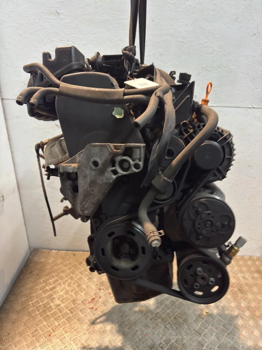 Двигатель APF Audi A3 8L (S3,RS3) 1.6 Бензин