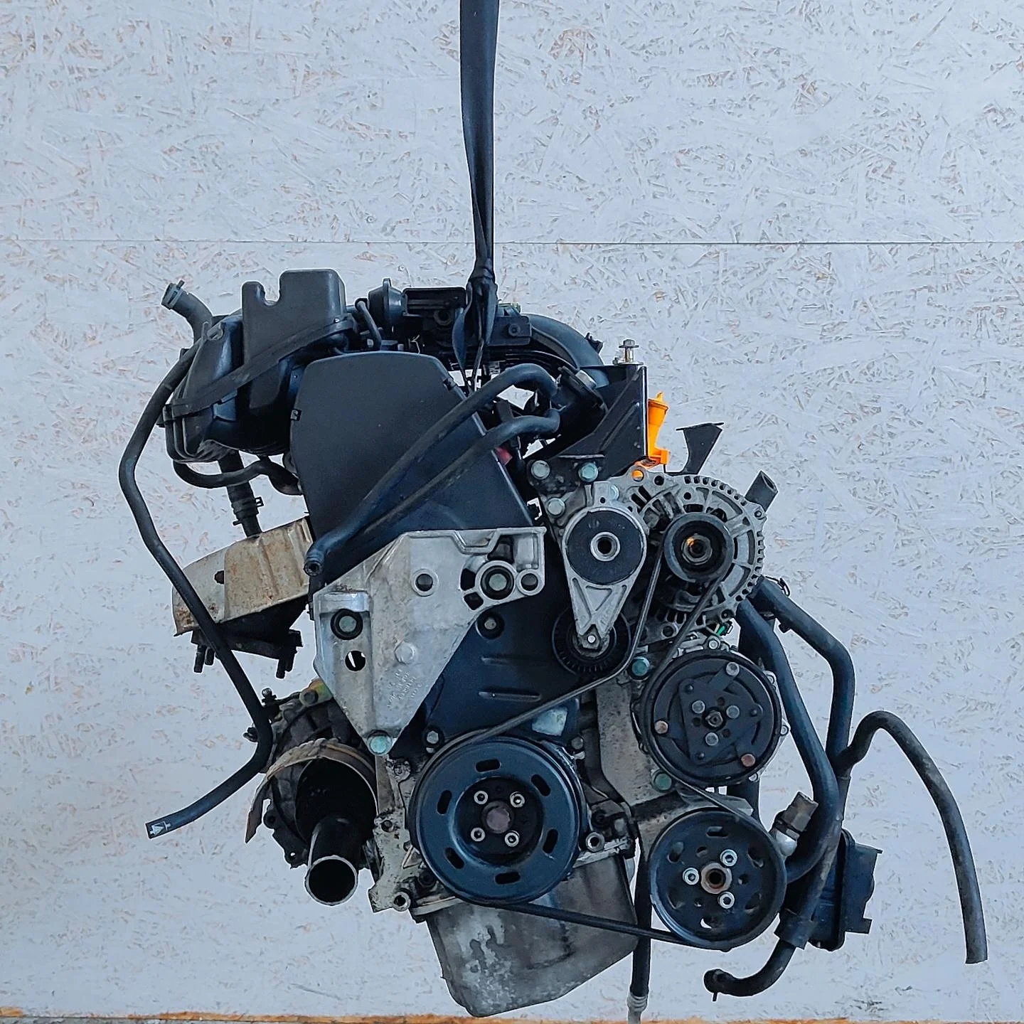 Двигатель AEH Volkswagen Golf 4 1.6 Бензин