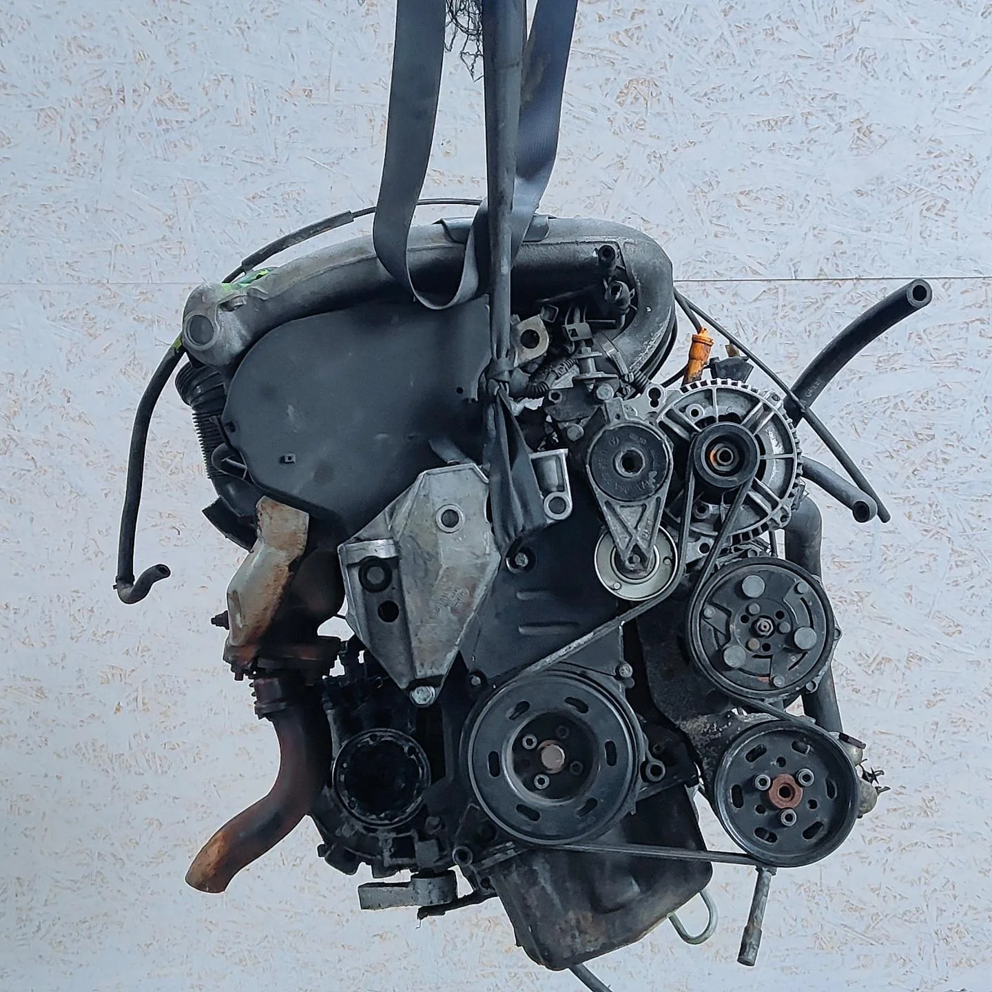 Двигатель AGN Volkswagen Golf 4 1.8 Бензин