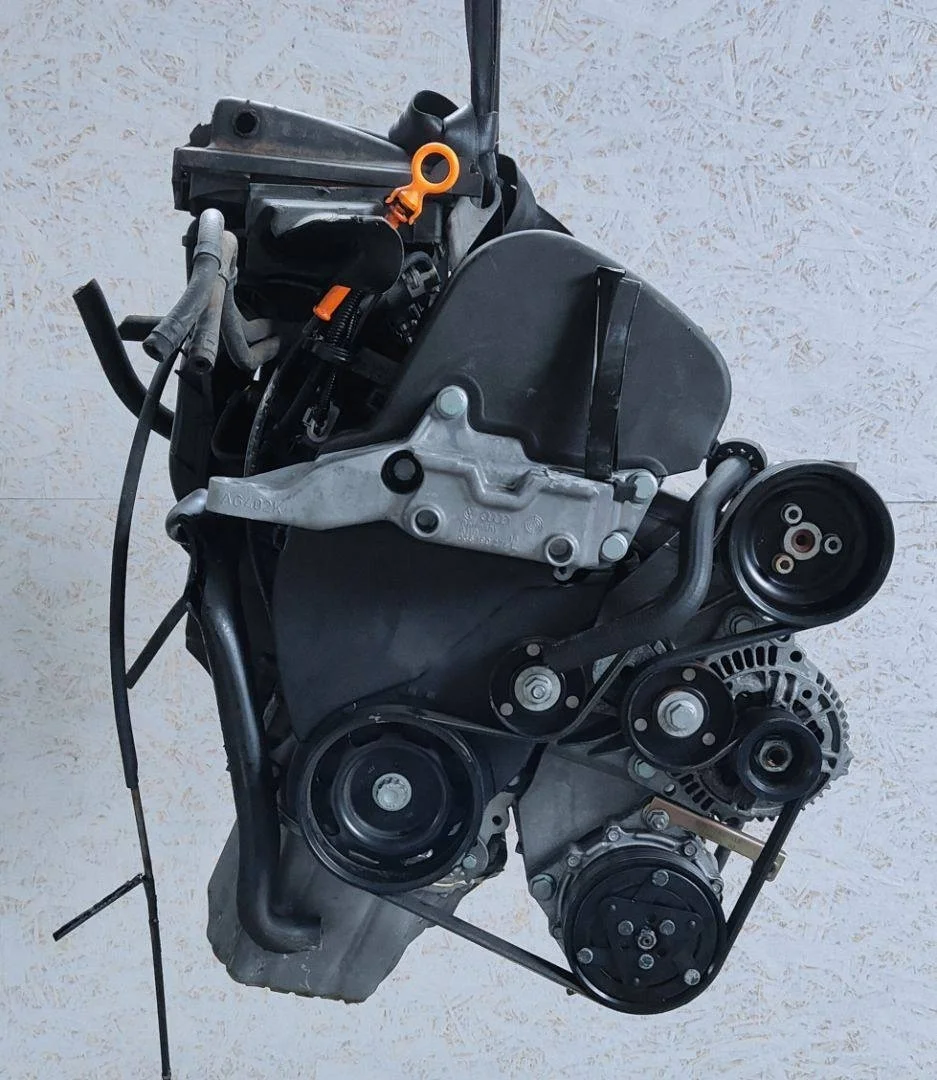 Двигатель AKQ Volkswagen Bora 1.4 Бензин