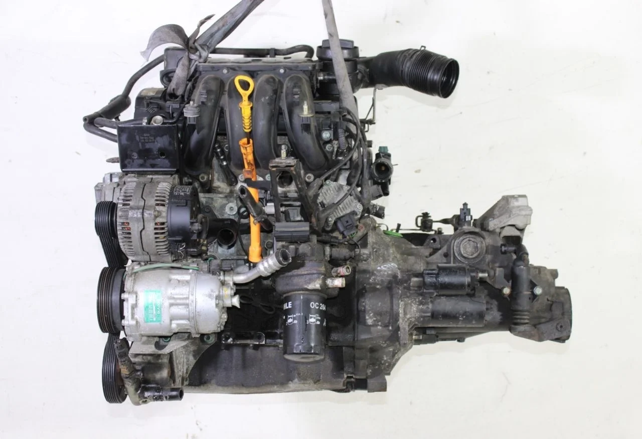 Двигатель AKL Skoda Octavia A4 1.6 Бензин