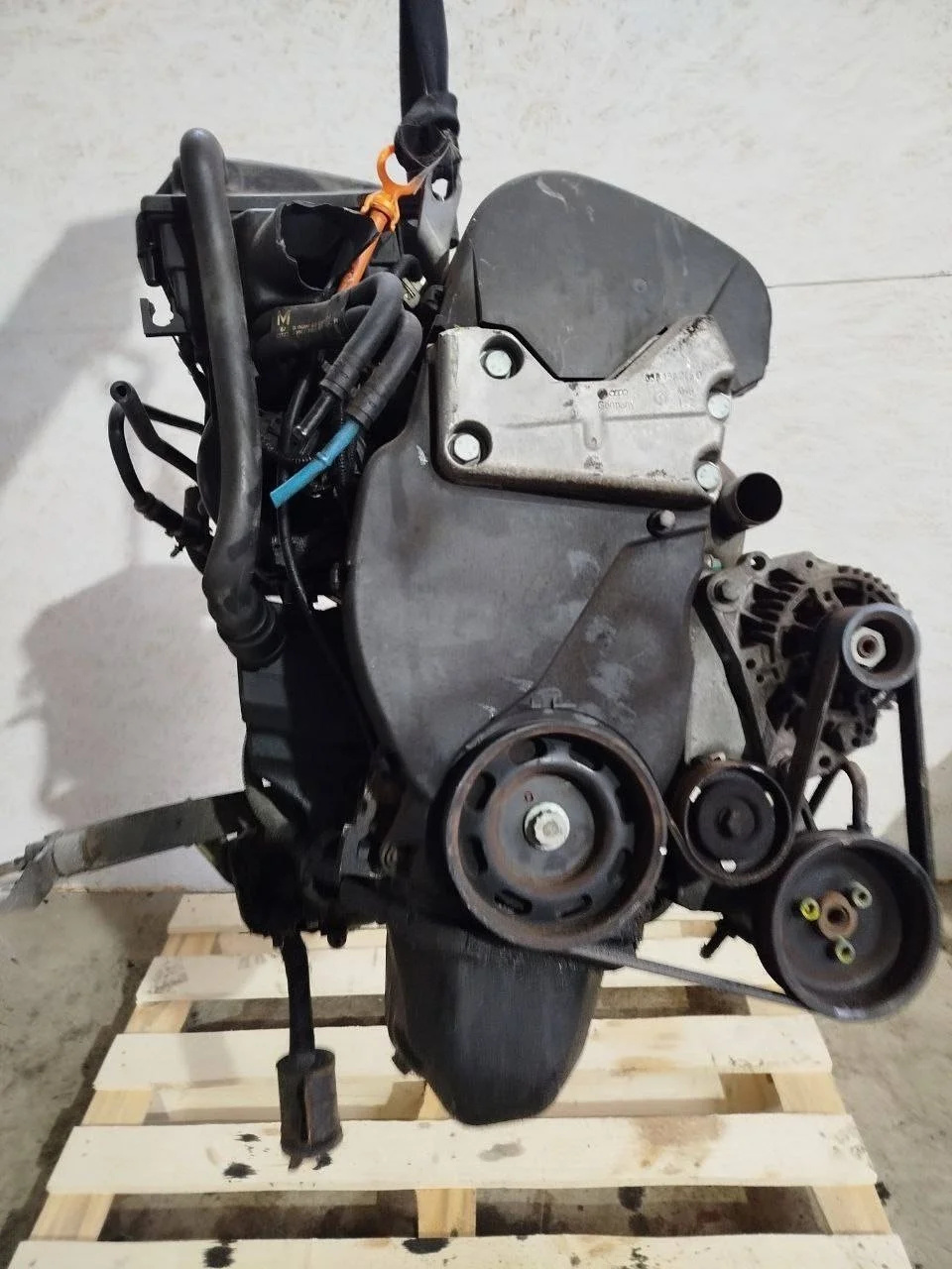 Двигатель AKQ Volkswagen Lupo 1.4 Бензин