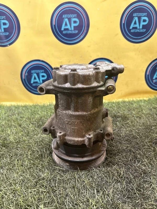 Компрессор кондиционера NISSAN ALMERA 2012-2019 8200315744 K4M