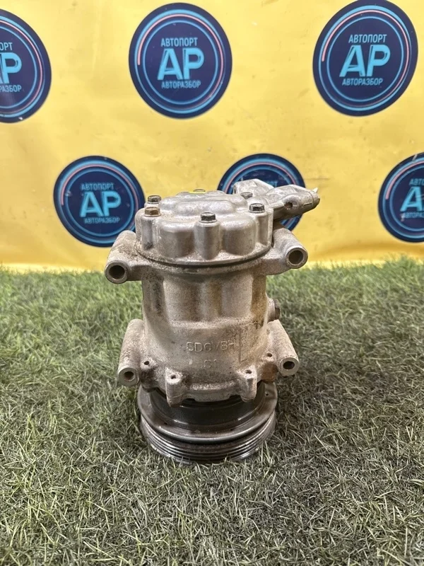 Компрессор кондиционера RENAULT LOGAN 2004-2014 8200315744 K7M