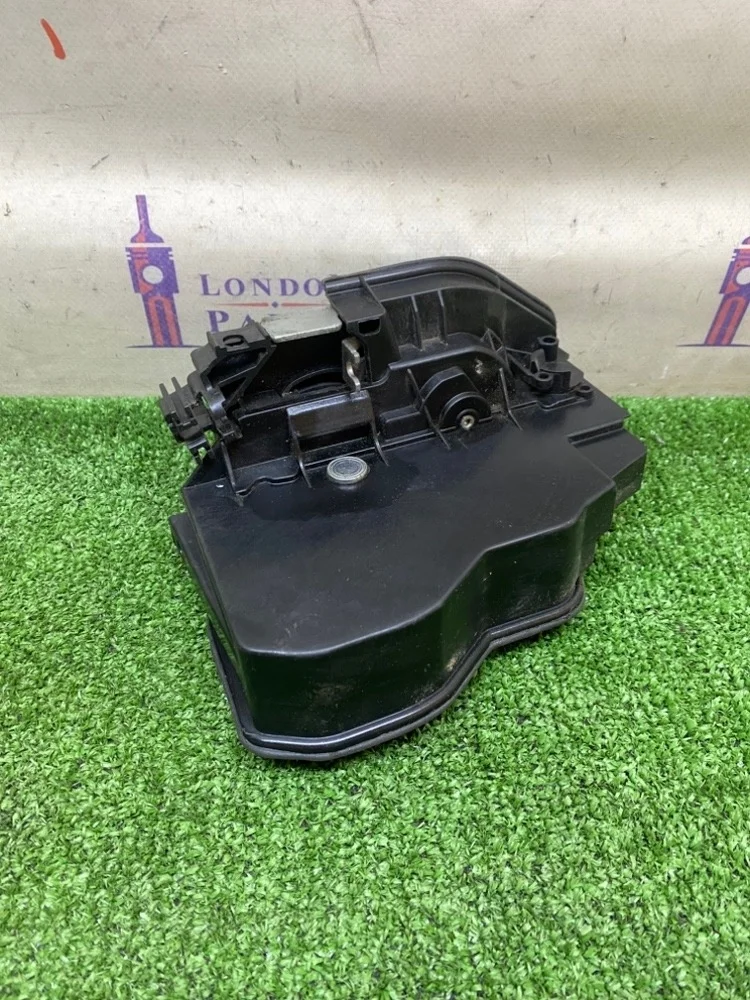 Замок двери BMW F30