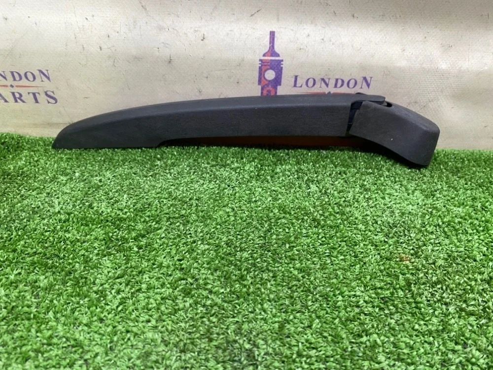 Поводок стеклоочистителя BMW X3 F25