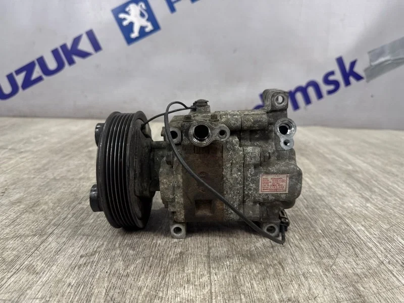 Компрессор кондиционера MAZDA 3 2005 BK