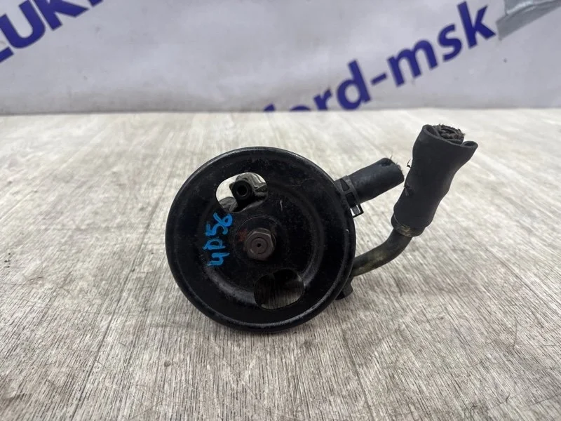 Насос гидроусилителя руля Mitsubishi Pajero 2000 K94W