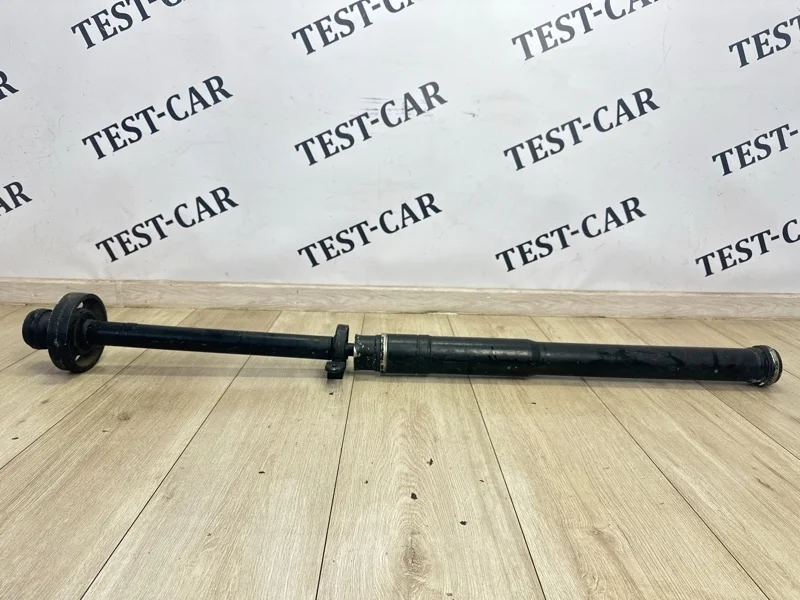 Карданный вал Audi Q7 2010 - 2015 4L