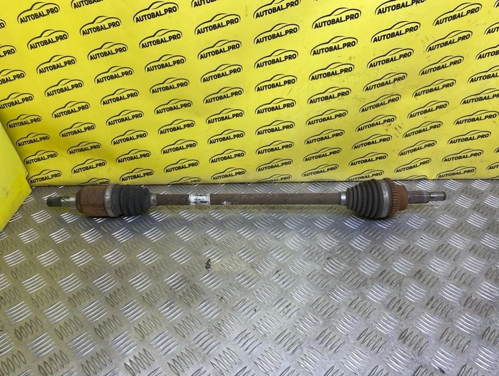 Полуось задняя (приводной вал, ШРУС) Dacia Duster 2010-2017 2014 8200939996 1.5 D K9K858