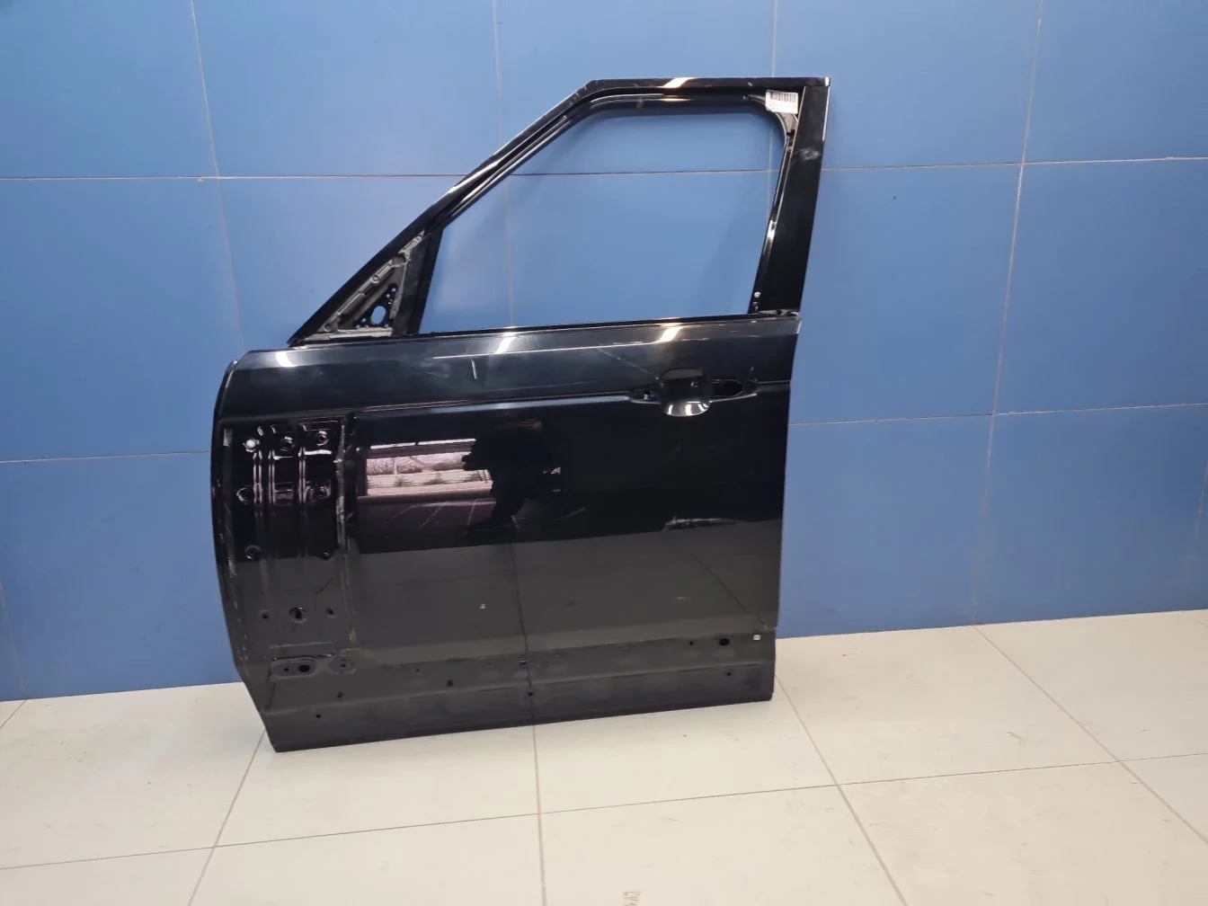 Дверь левая передняя для Land Rover Range Rover 2012-