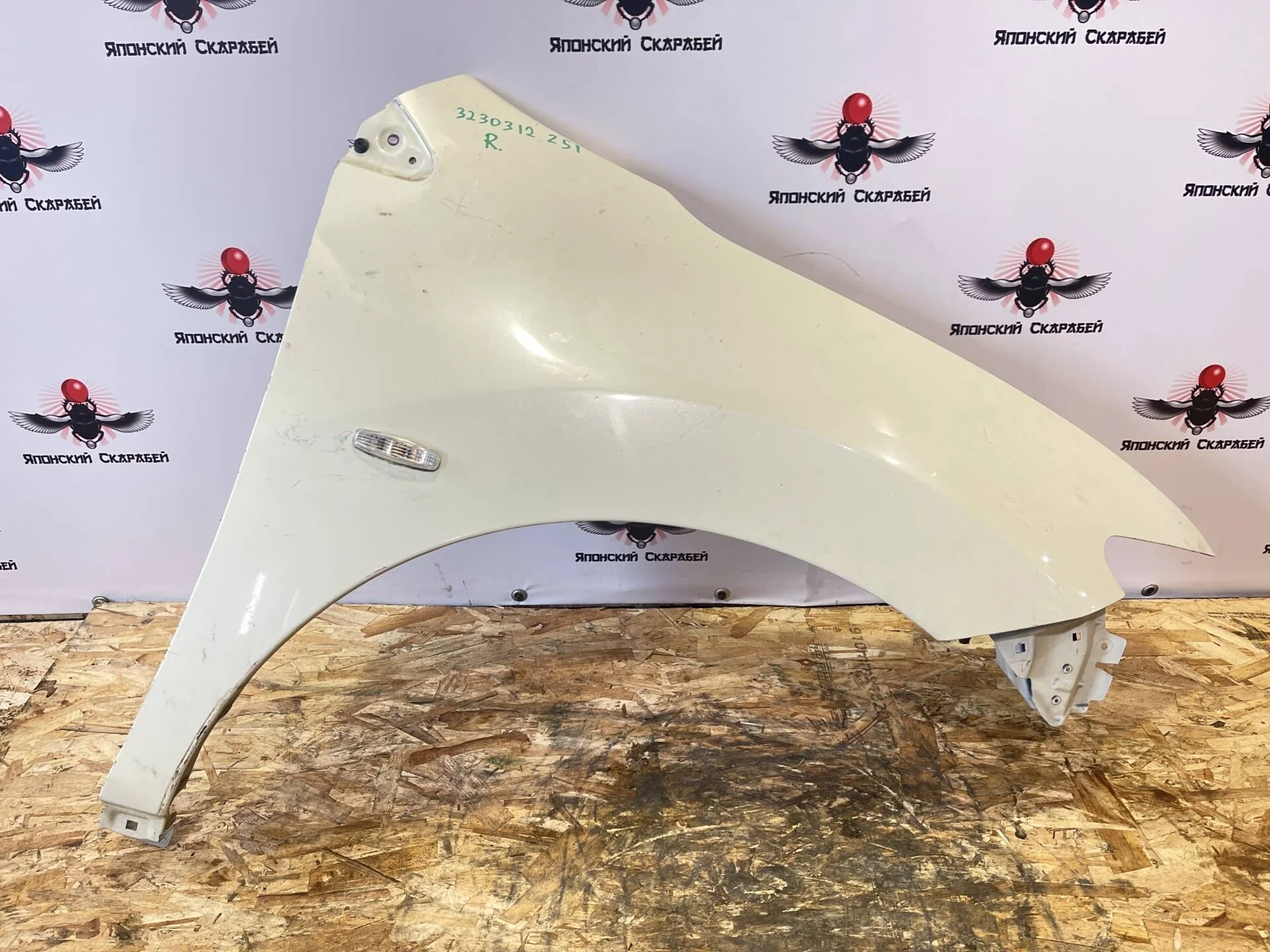 Крыло переднее правое Nissan Murano Z51