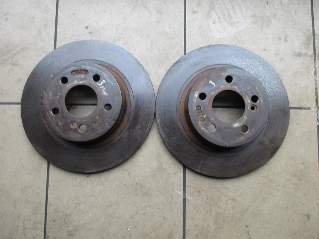 Диски тормозные зад Mercedes-Benz