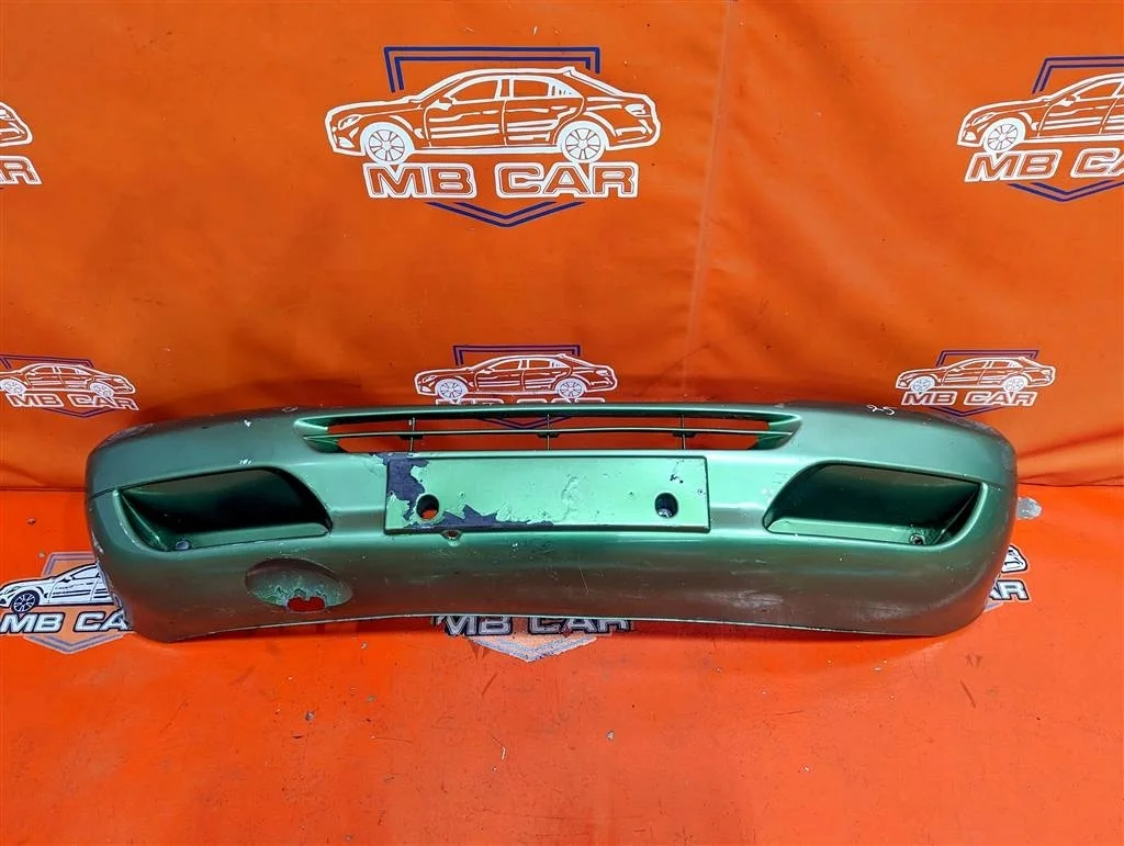 Бампер передний Mercedes-Benz