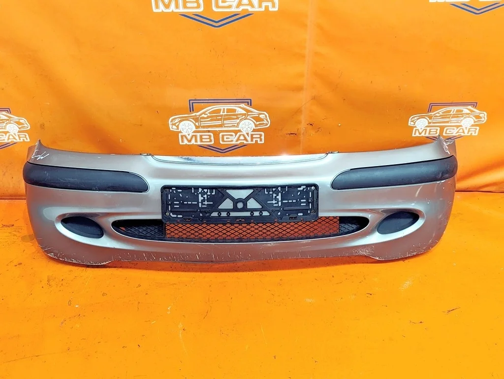 Бампер передний Mercedes-Benz