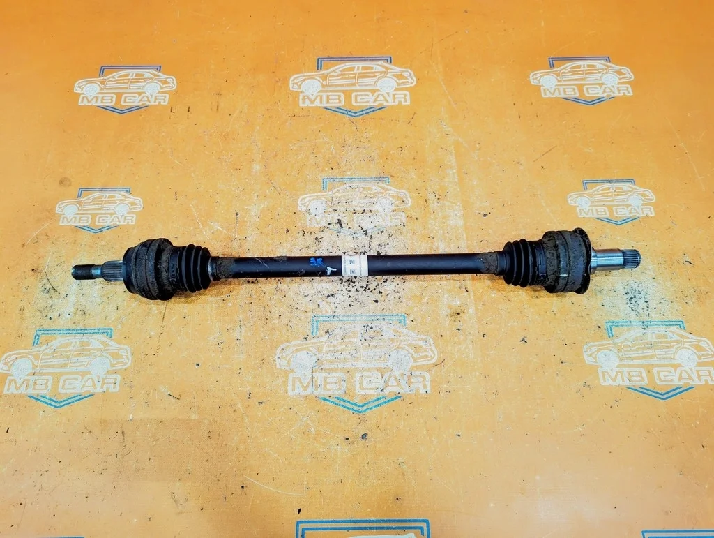 Привод задний Mercedes-Benz
