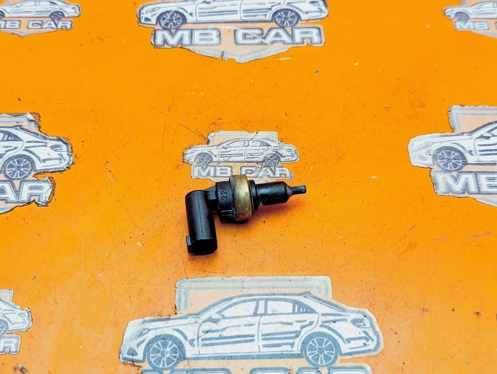 Датчик температуры Mercedes-Benz
