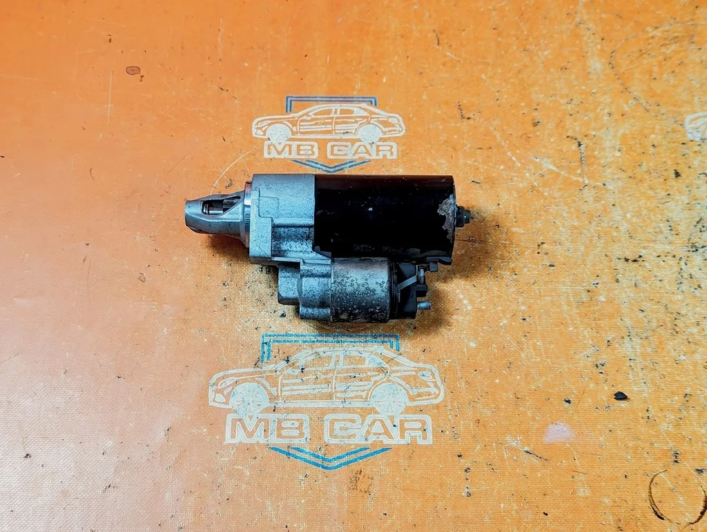 Стартер Mercedes-Benz