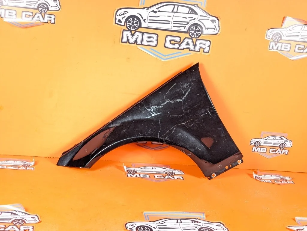 Крыло переднее левое Mercedes-Benz