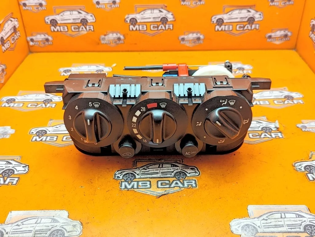 Панель управления климатом Mercedes-Benz