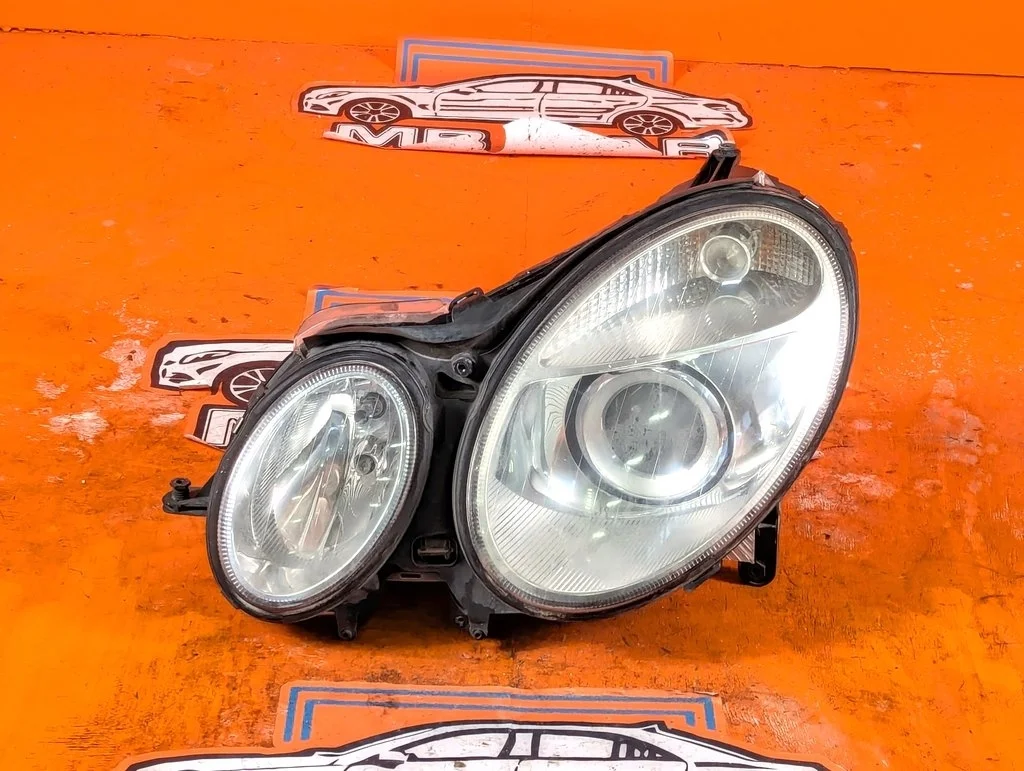 Фара левая Mercedes-Benz