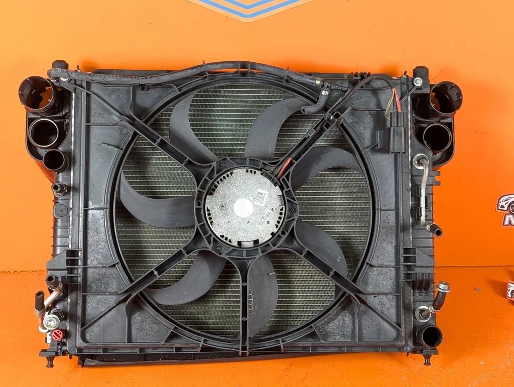 Кассета радиаторов Mercedes-Benz